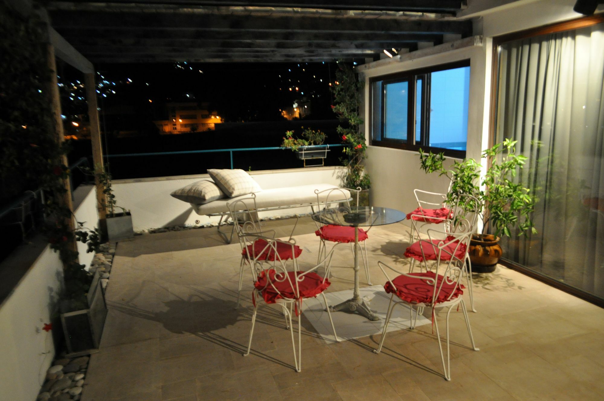 Apartments Rux De Luxe Bar Exteriér fotografie