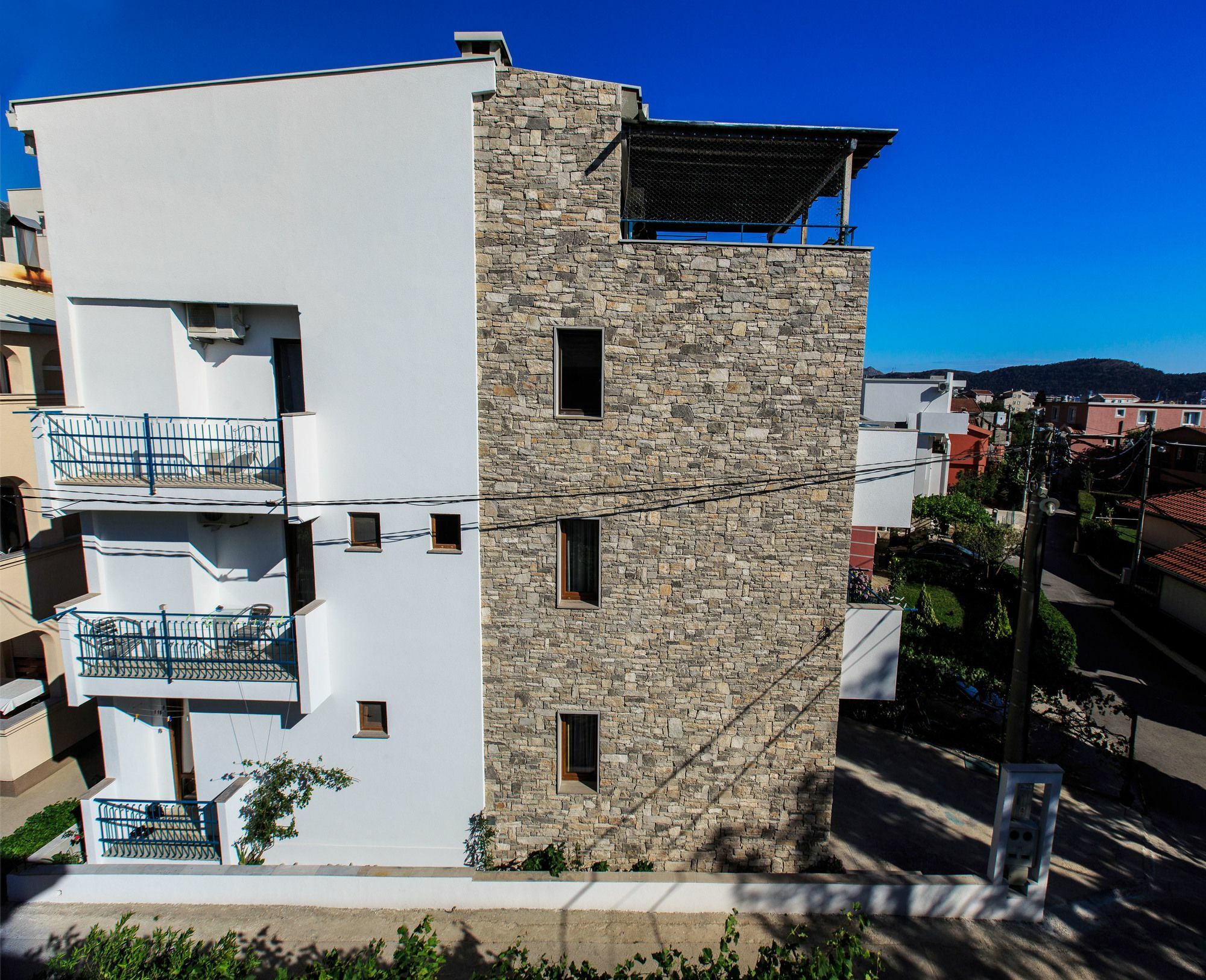Apartments Rux De Luxe Bar Exteriér fotografie